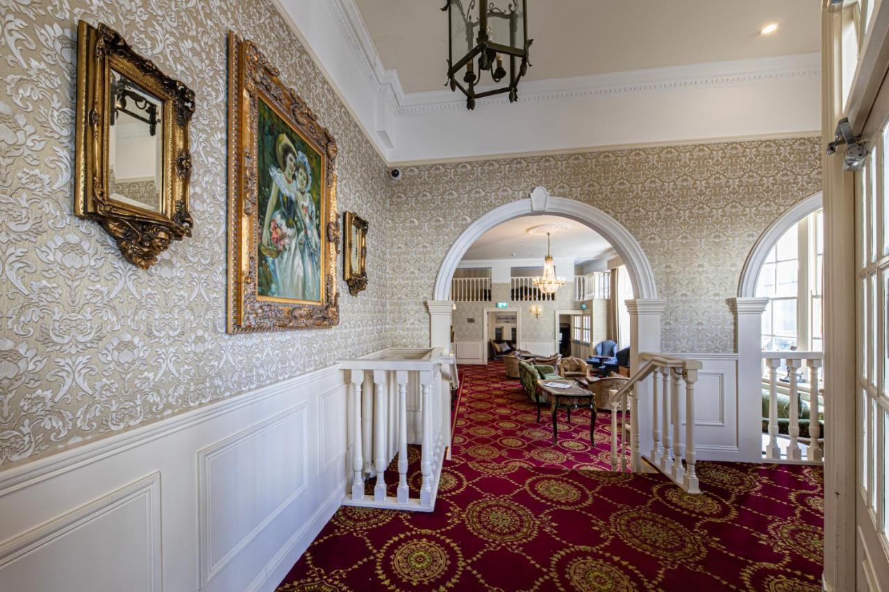Ballina Manor Hotel Bagian luar foto