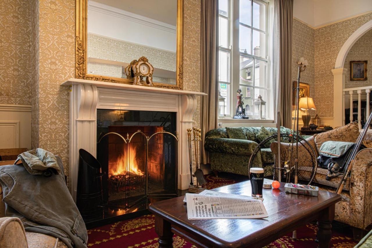 Ballina Manor Hotel Bagian luar foto