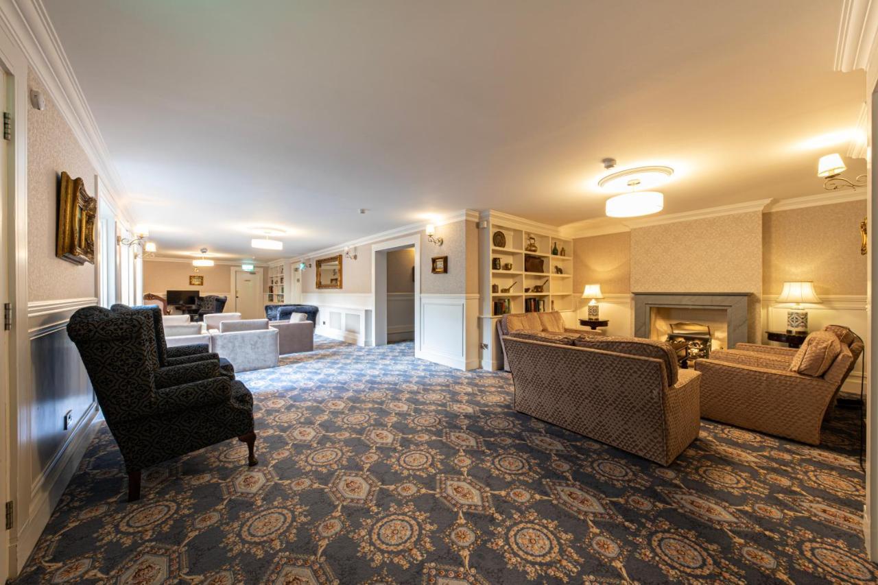 Ballina Manor Hotel Bagian luar foto
